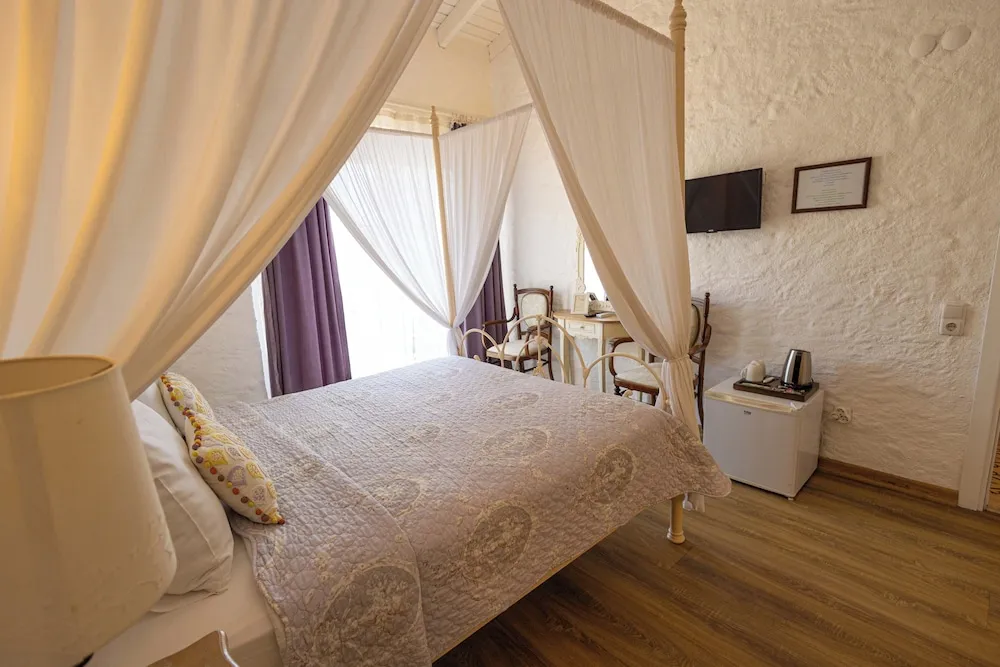 Deluxe Tek Büyük Yataklı Oda, Balkon