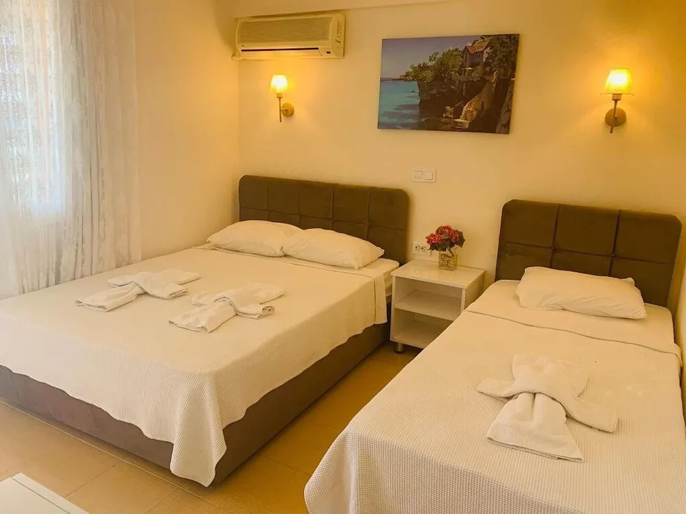 Deluxe Oda, Birden Çok Yatak, Sigara İçilmez, Deniz Manzaralı