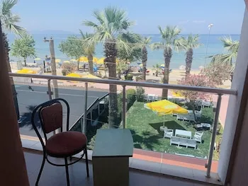 Holiday Otel