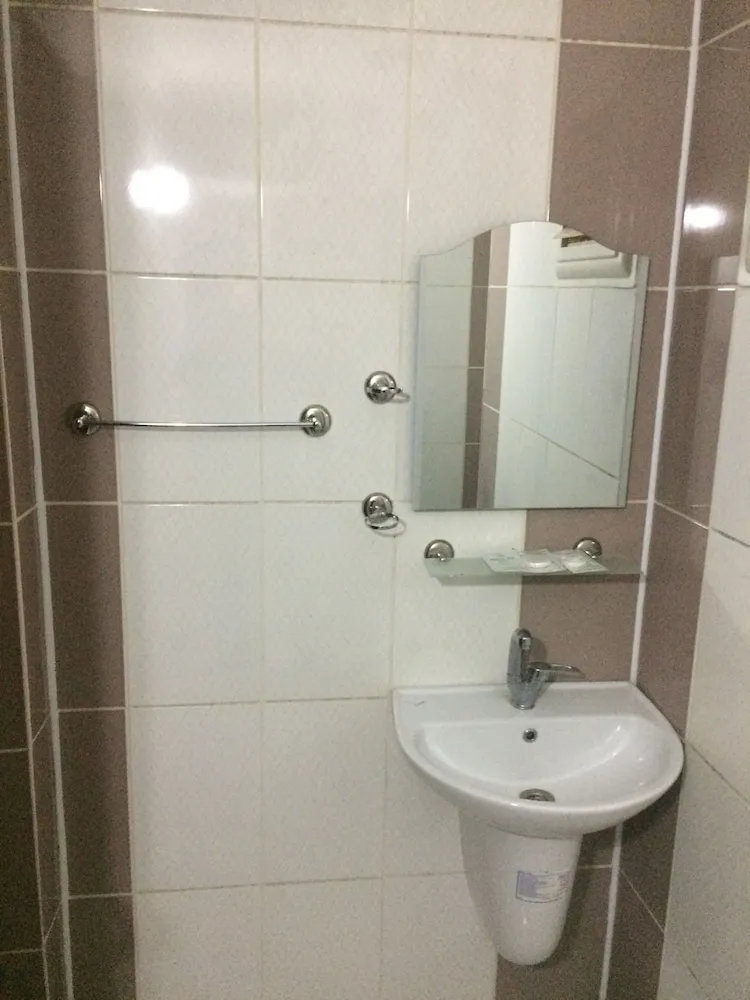 Standard Üç Kişilik Oda