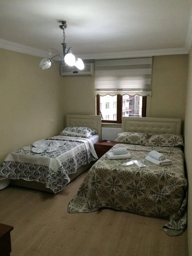 Standard Üç Kişilik Oda