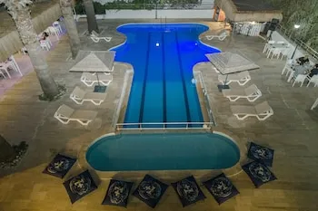 Kinalikaya Hotel