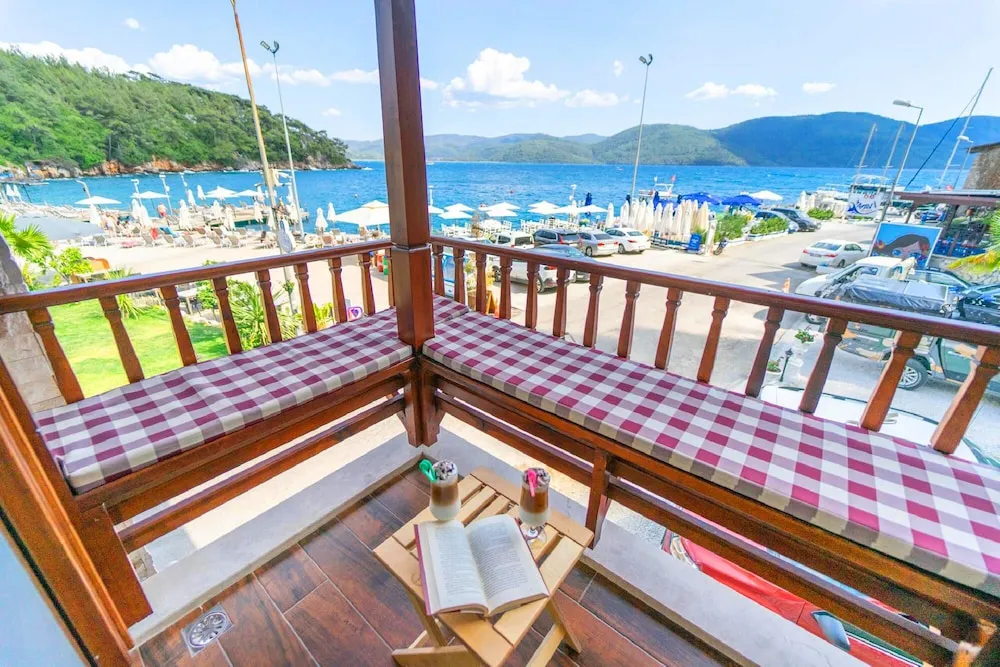 Standard Oda, Deniz Manzaralı