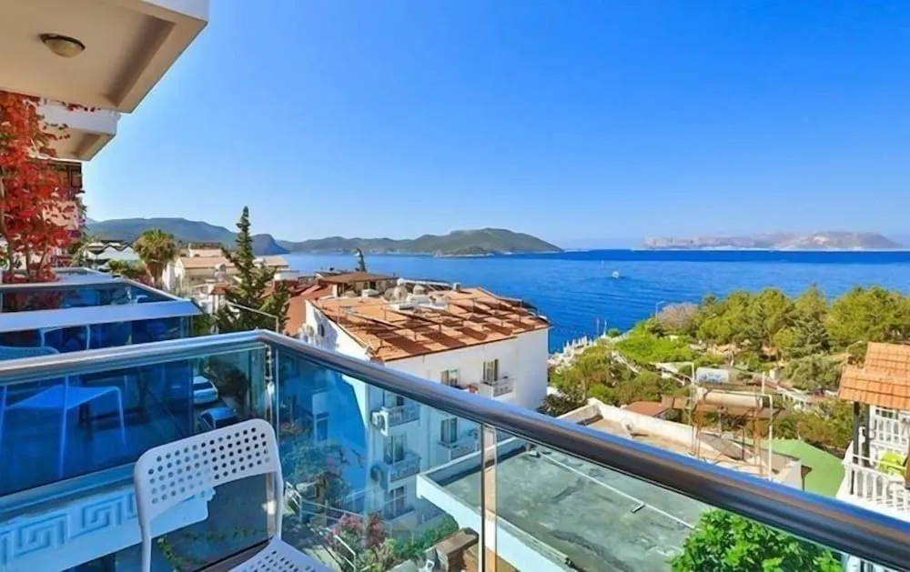 Standard Tek Büyük veya İki Ayrı Yataklı Oda, Balkon, Deniz Manzaralı