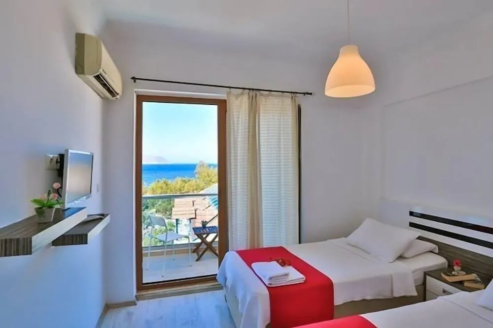 Standard Tek Büyük veya İki Ayrı Yataklı Oda, Balkon, Deniz Manzaralı