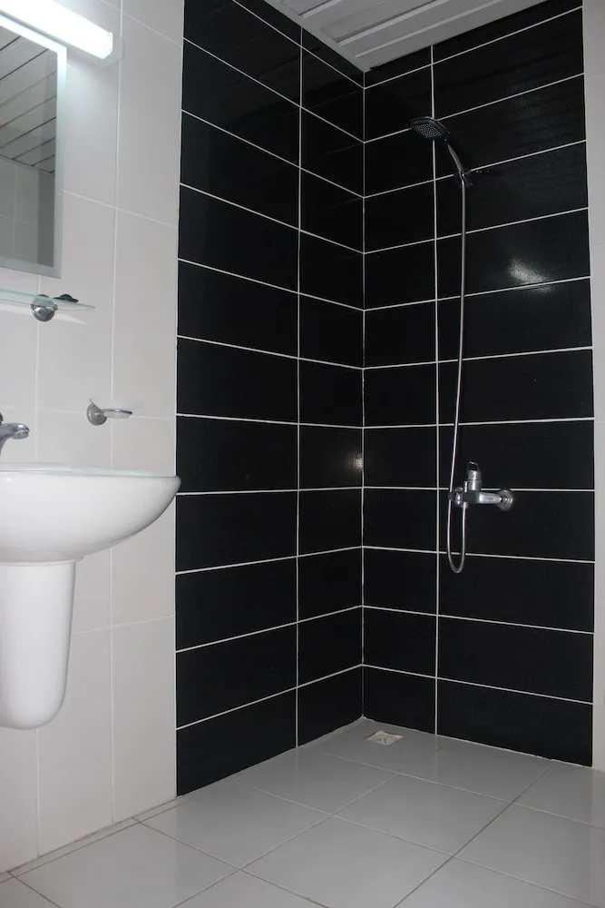 Standard Tek Büyük veya İki Ayrı Yataklı Oda, Deniz Manzaralı