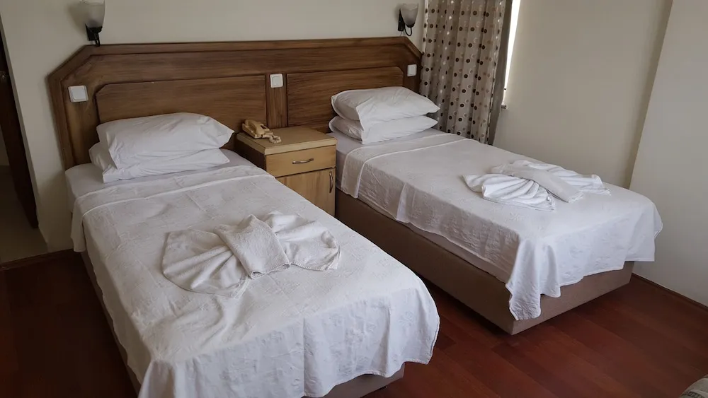 Economy Tek Büyük Yataklı Oda, Balkon (Mini)