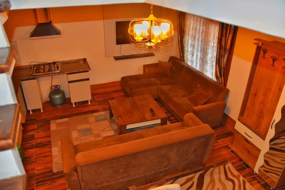 Bungalov, Balkon, Göl Manzaralı