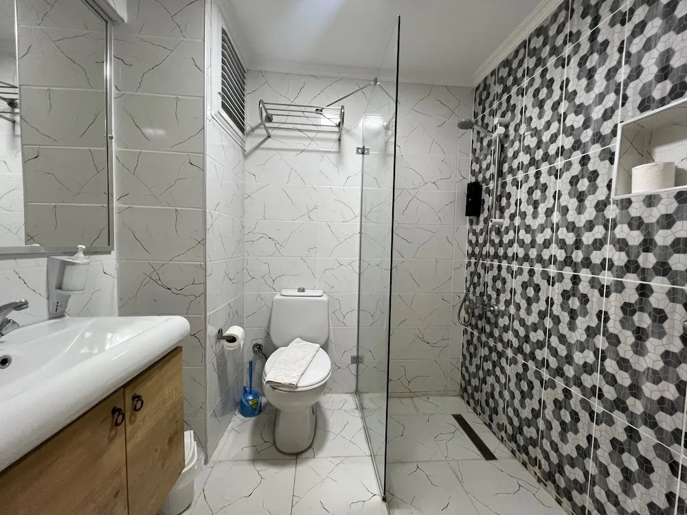 Standard Tek Büyük veya İki Ayrı Yataklı Oda