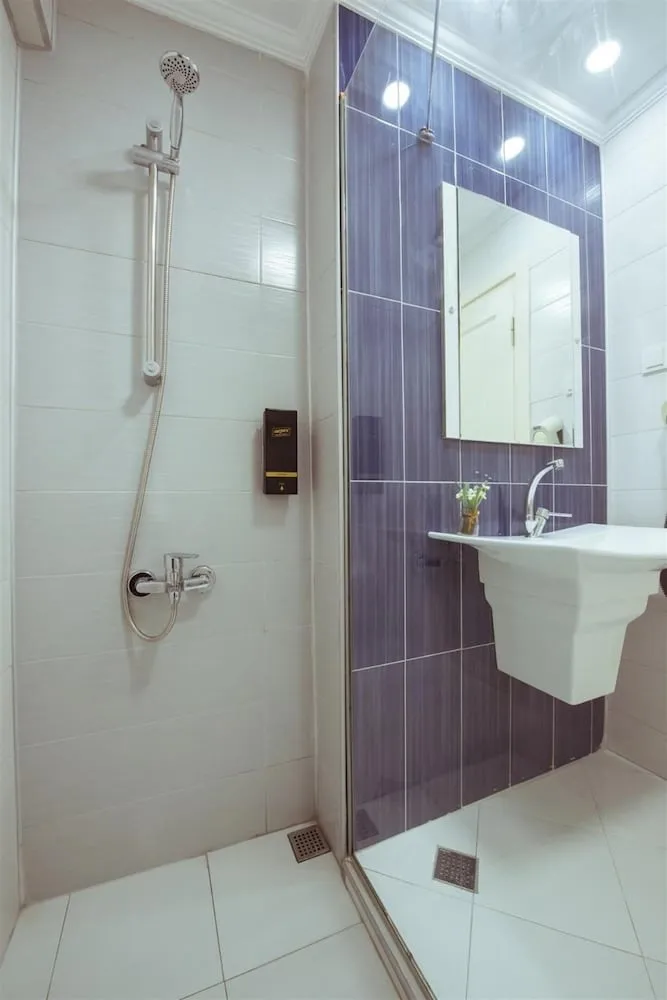 Standard Üç Kişilik Oda