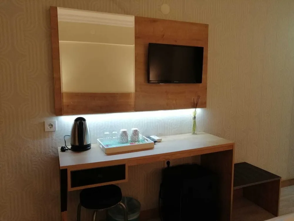 Comfort Tek Büyük veya İki Ayrı Yataklı Oda