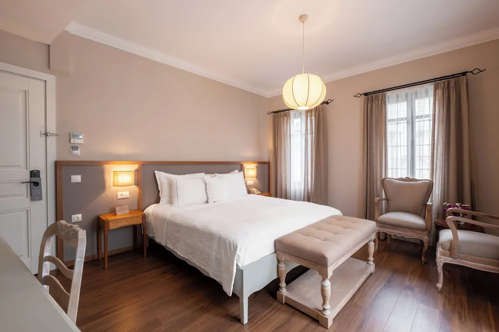 Deluxe Room, Garden Floor