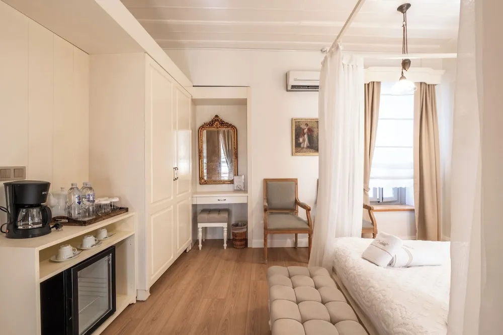 Executive Suite, 2 Bedrooms and a Bathroom with Spa Bathtube