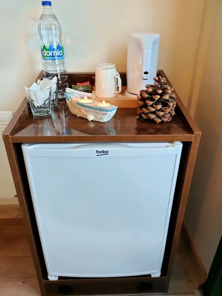 Tek Büyük Yataklı Oda, Göl Manzaralı