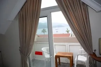 Sea Center Hotel