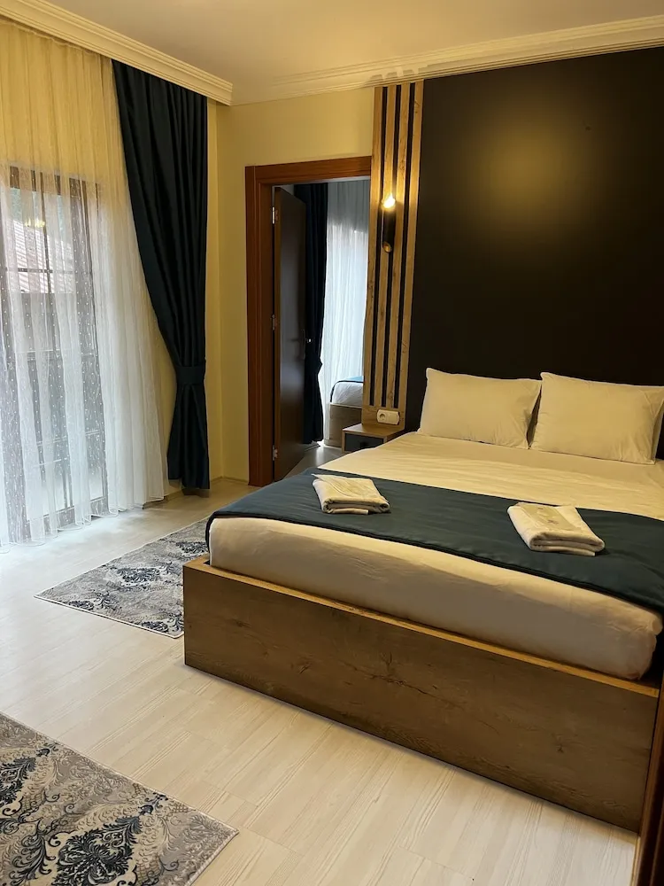 Apart Daire, Nehir Manzaralı