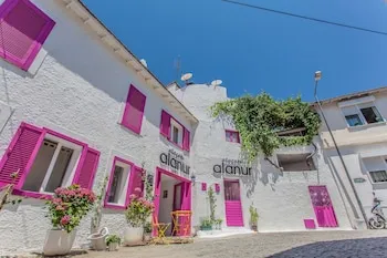 Alacati Alanur Otel
