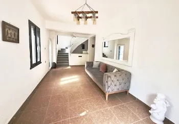 Esmana Otel