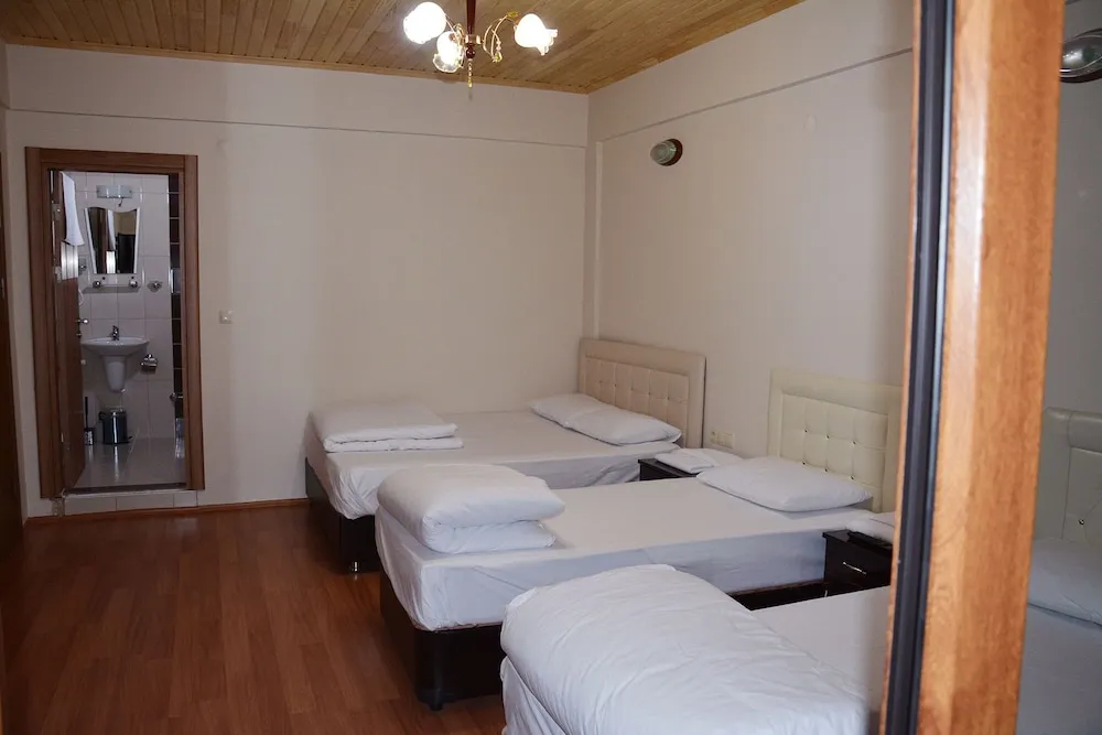 Basic Dört Kişilik Oda