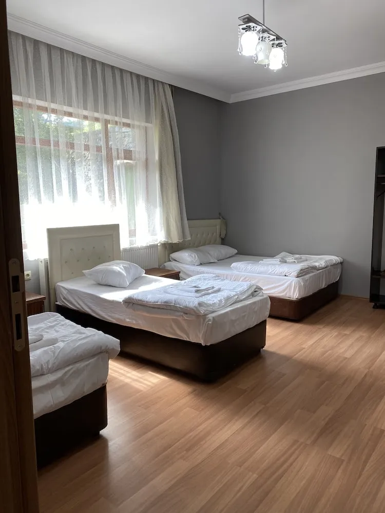 Basic Dört Kişilik Oda