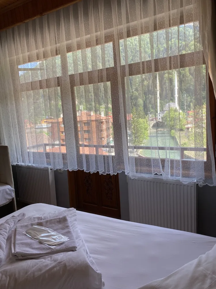 Basic Üç Kişilik Oda