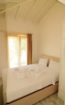 Alacati Eldoris Otel