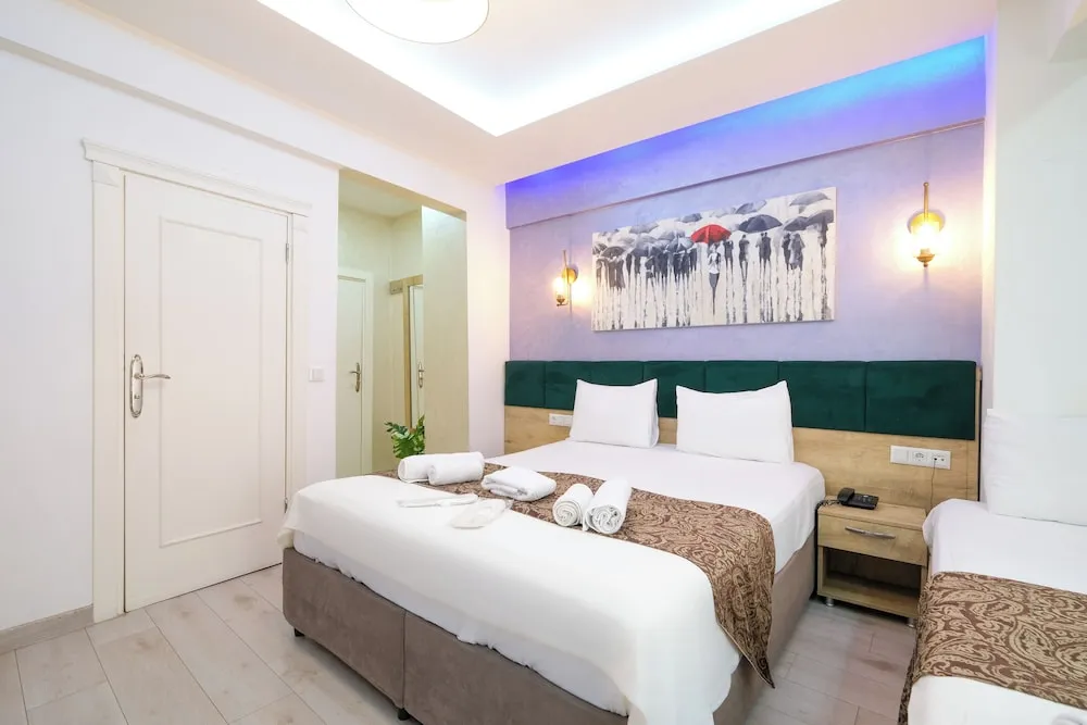 Comfort Dört Kişilik Oda