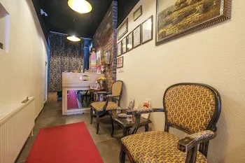 Loren Hotel Suites
