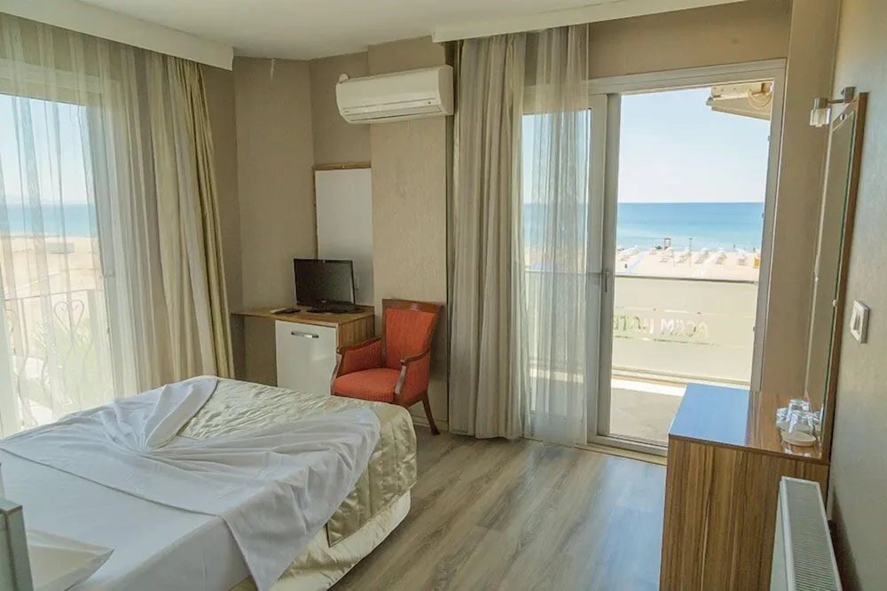 Panoramic Oda, 1 Çift Kişilik Yatak, Deniz Manzaralı, Denize Sıfır