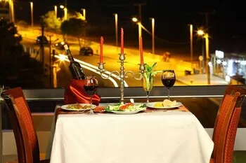 Acem Hotel