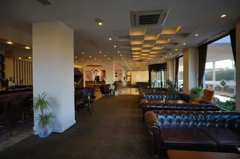 Karpalas City Hotel & Spa