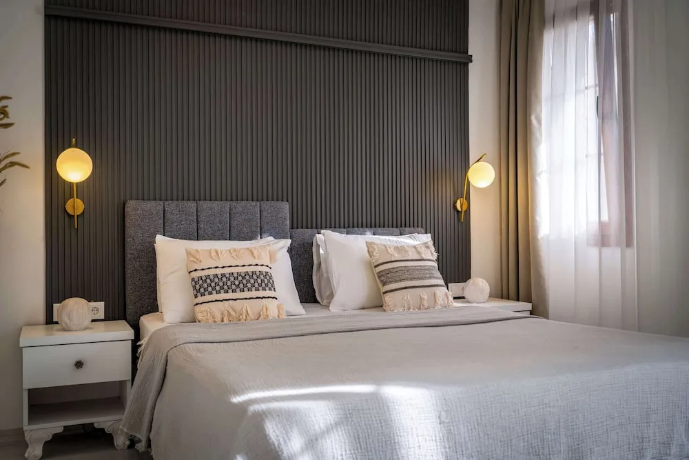 Deluxe Oda, Havuz Manzaralı