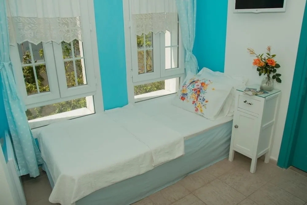 Standard Üç Kişilik Oda