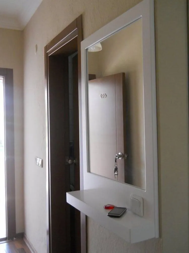 Standard Üç Kişilik Oda
