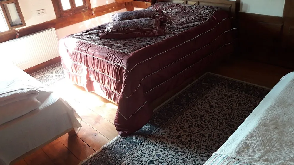 Dört Kişilik Oda