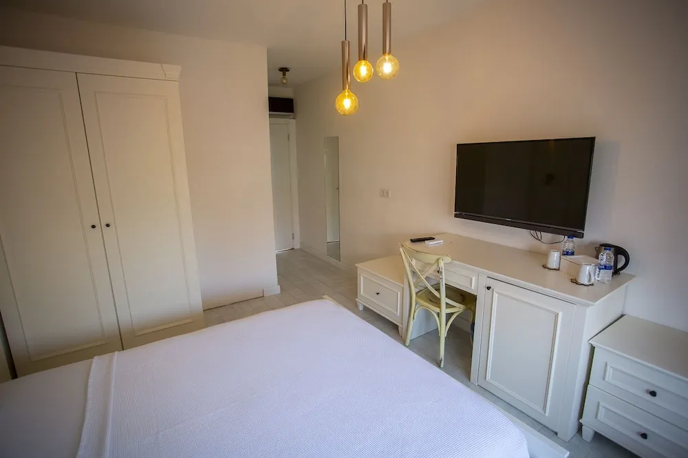 Superior Tek Büyük Yataklı Oda