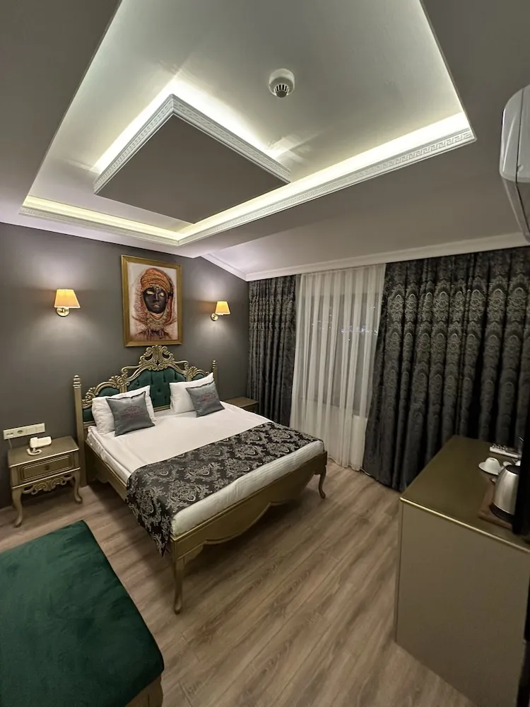 Deluxe Tek Büyük Yataklı Oda, 1 Çift Kişilik Yatak, Deniz Manzaralı