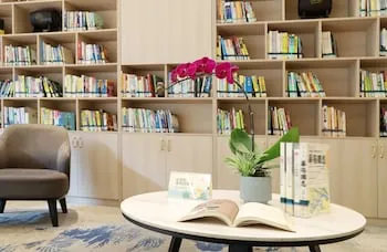 Asia International Hotel Guangzhou