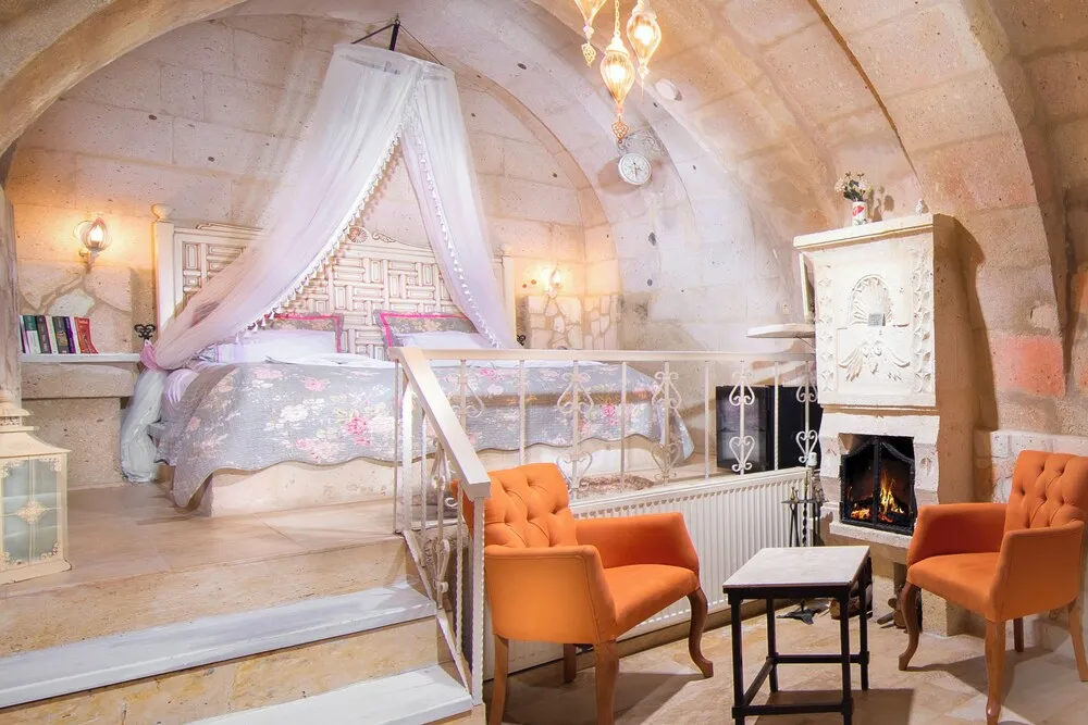 Beyaz Honeymoon Süit