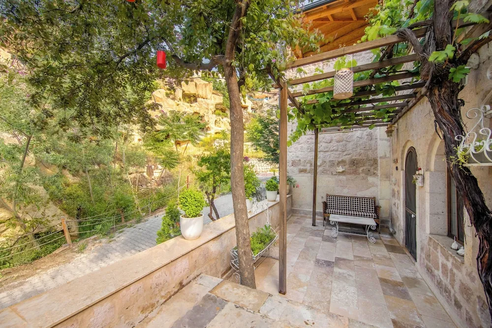 Beyaz Honeymoon Süit