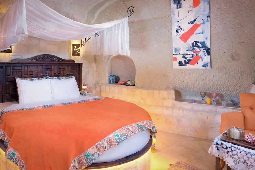 Turuncu Honeymoon Süit