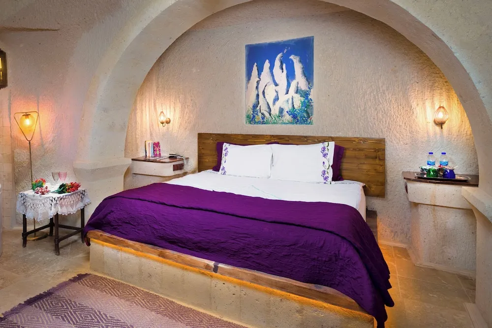 Eflatun Honeymoon Süit