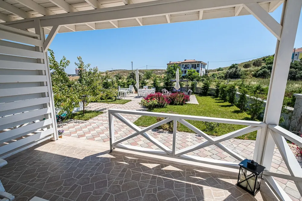 Grand Tek Büyük Yataklı Oda, Veranda, Bahçeli