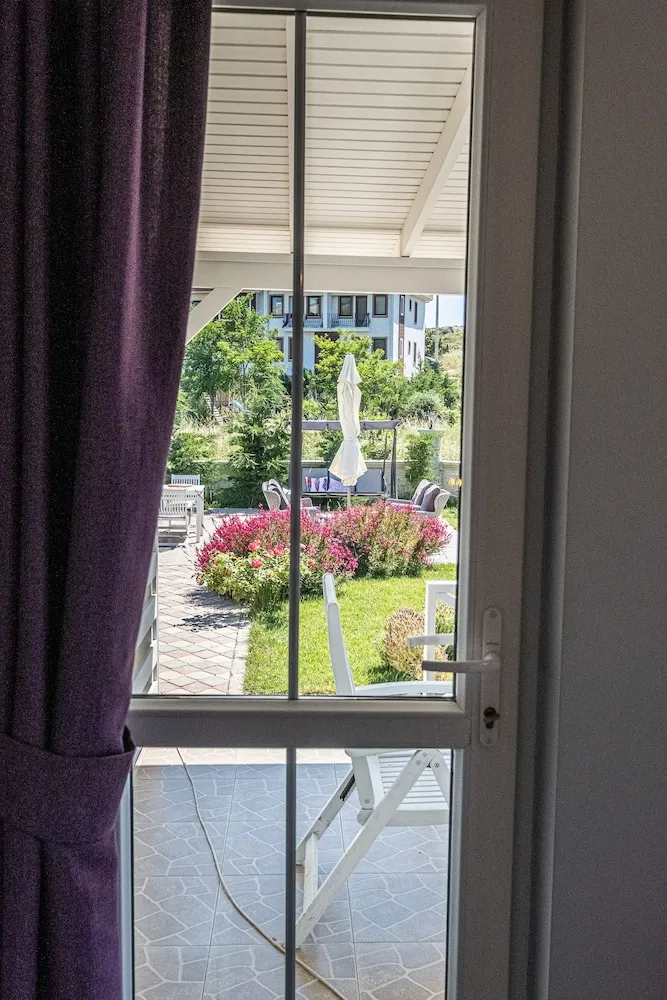 Grand Tek Büyük Yataklı Oda, Veranda, Bahçeli