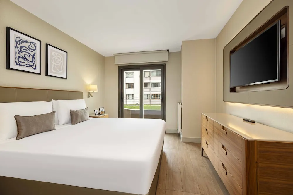 Superior Garden Suite