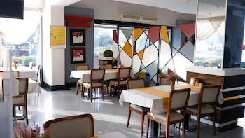 Hotel La Bella Soma