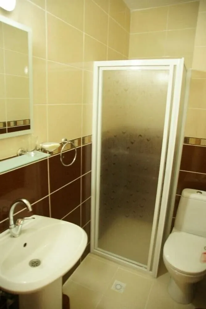 Standard Dört Kişilik Oda