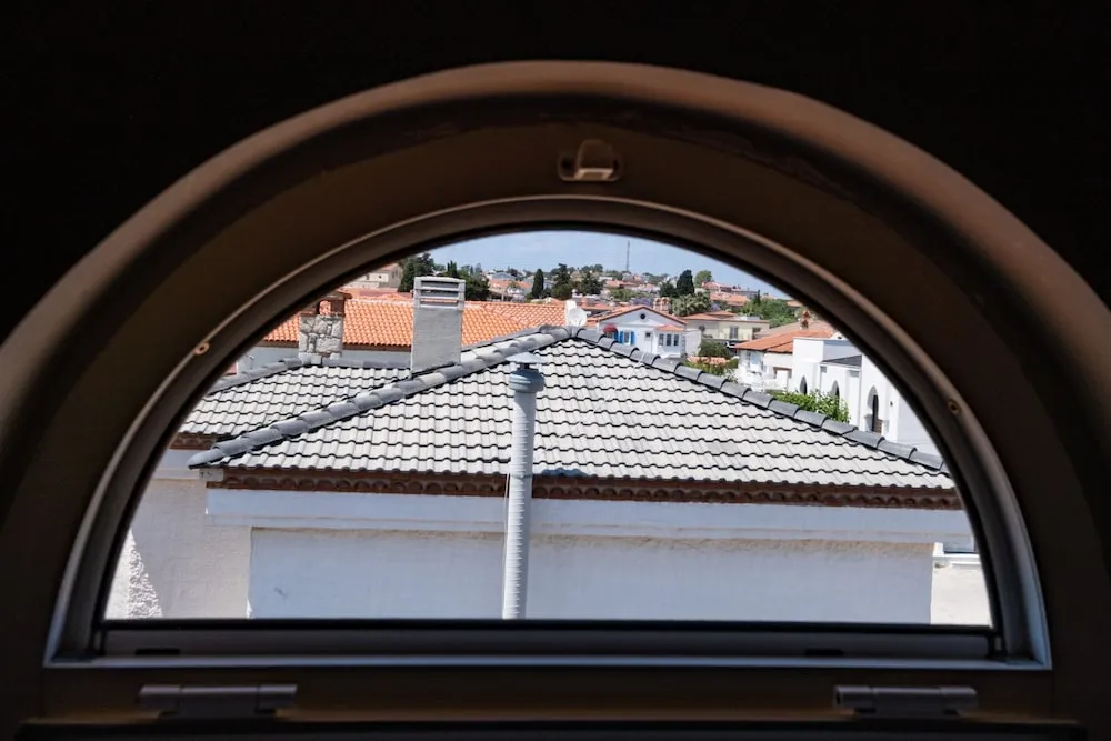 Economy Tek Büyük Yataklı Oda (Attic)