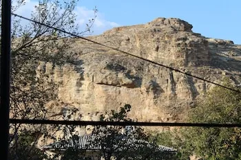 Sandık Cave Suites