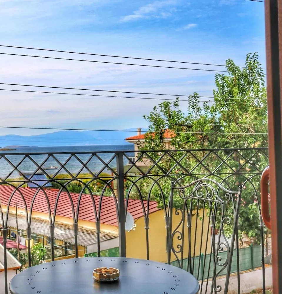 Deluxe Tek Büyük Yataklı Oda, Deniz Manzaralı